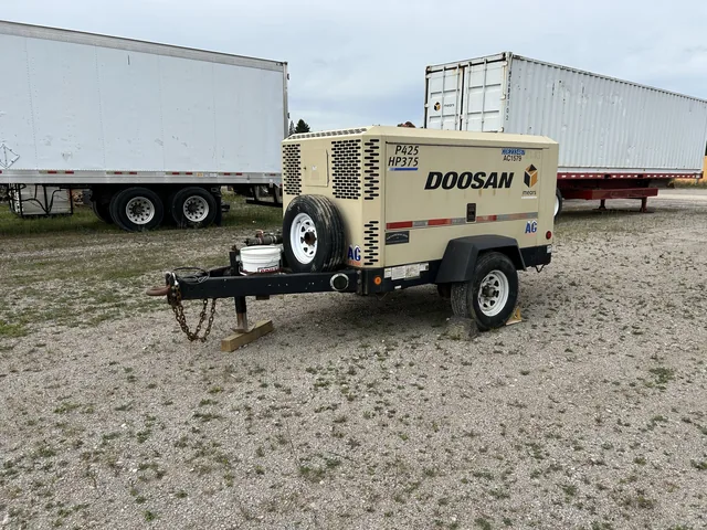 Doosan towable air compressor in the equipment yard